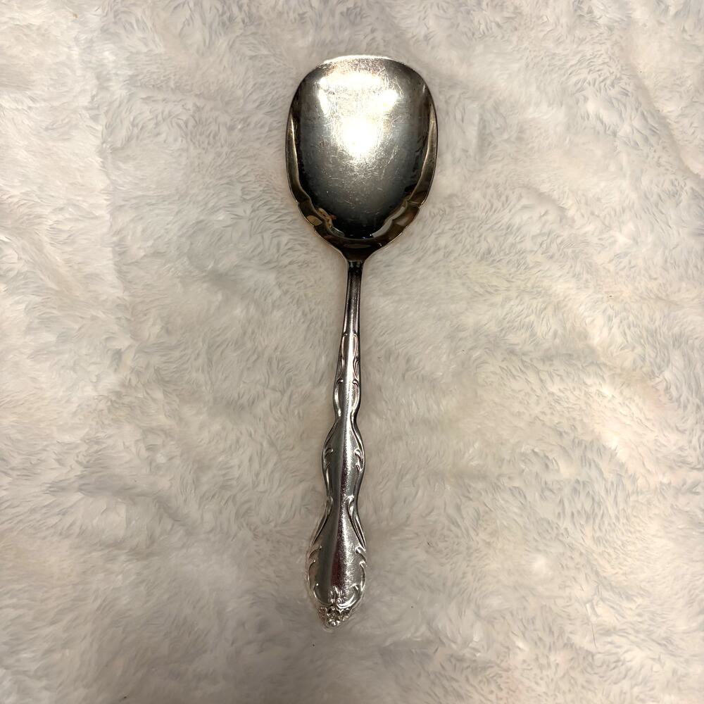 WM Rogers CAMELOT MELODY International Silver Plate 1964 Serving Spoon Scalloped